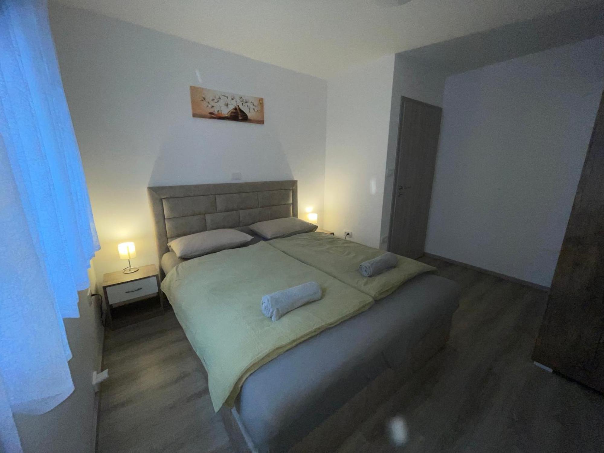 Apartma Dzana Zaga Exterior photo